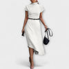 Bílá